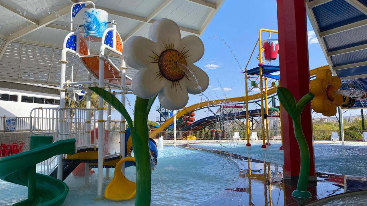 קאלדס נובאס Spazzio Diroma Com Acesso Ao Acqua Park, Splash E Slide מראה חיצוני תמונה